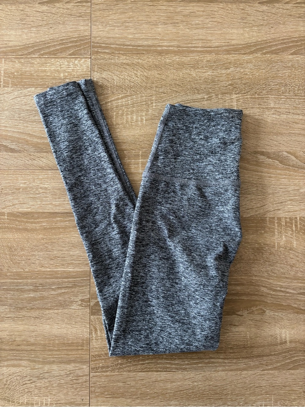 beyond yoga heather grey leggings size small
